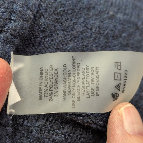 Vince Camuto Center Seam Extended Shoulder Ribbed Trim Sweater - Picture 8 of 9